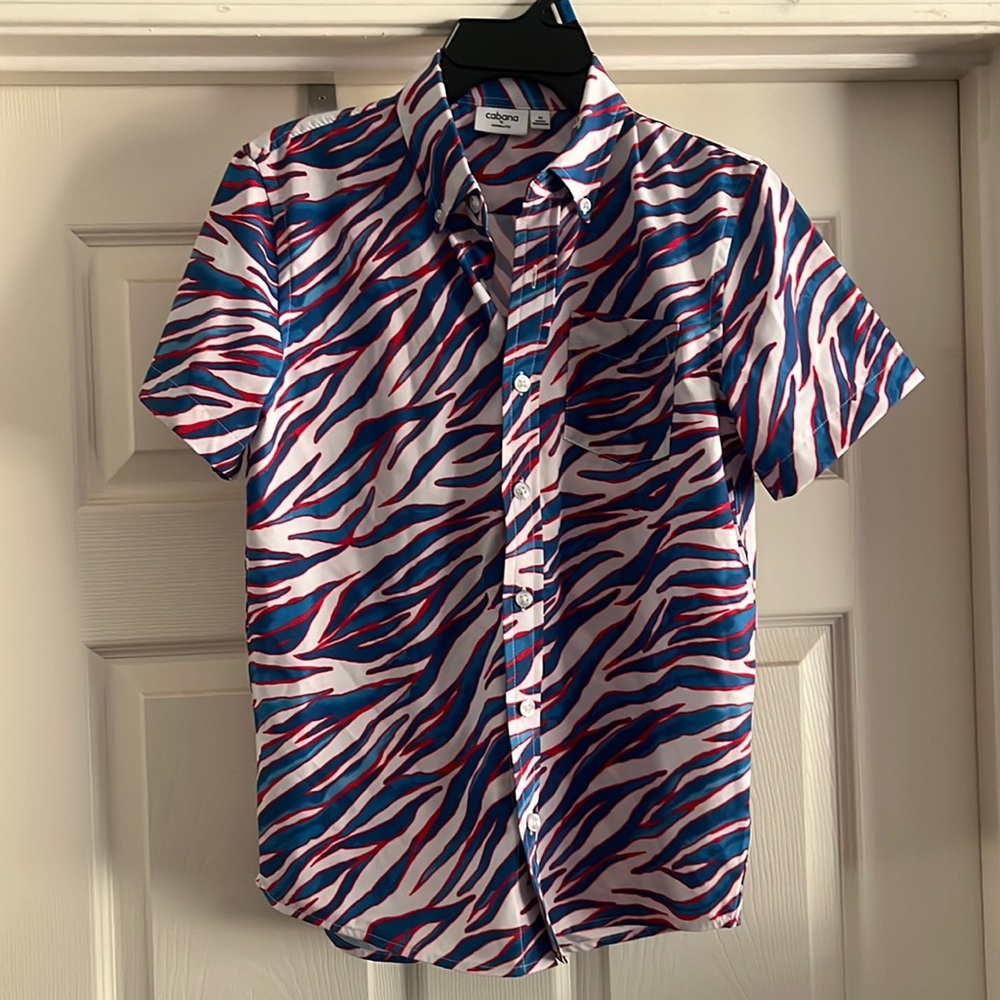 Boys’ button-up from cabana by crown and ivy, size M, red, white, and blue